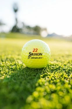 Cleveland Golf Srixon Z-Star XV Tour Divide Golf Balls -Golf Clubs Sales Shop Z STARXV8DIVIDE 2